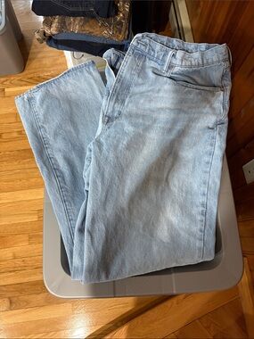 Arizona Jean Company Light Blue Relaxed Men’s Jeans